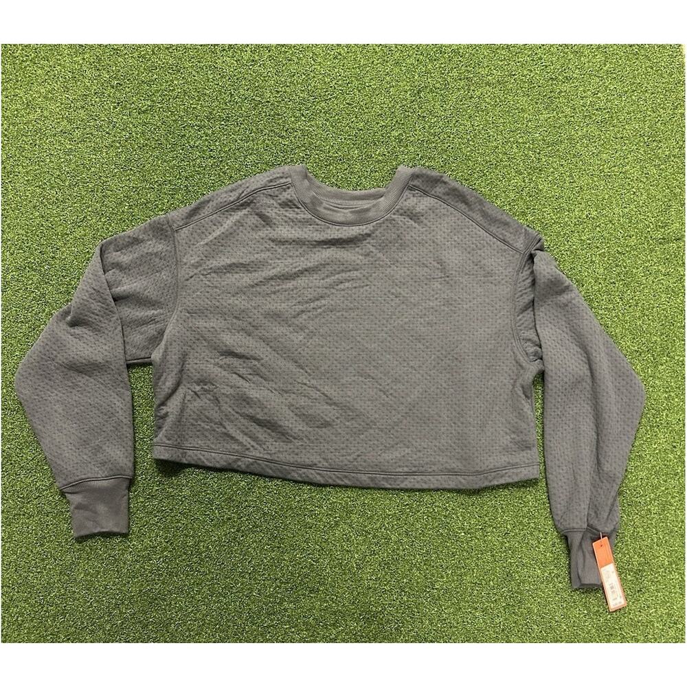 colsie gray waffle shirt size small cropped Pullover